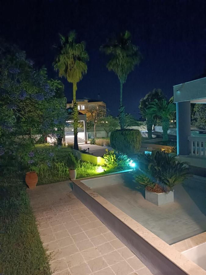 Paradiso Kallithea Lägenhet
